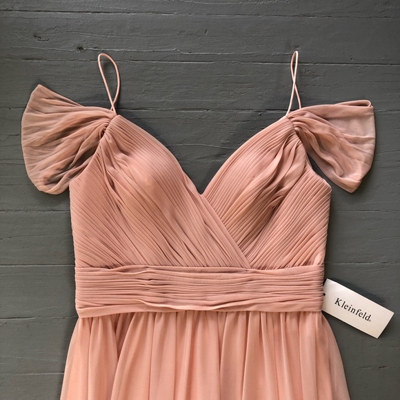 Kleinfeld Maxi Dress Size 12 Bridesmaid Peach Cold Off Shoulder Pleated Chiffon - Picture 3 of 14